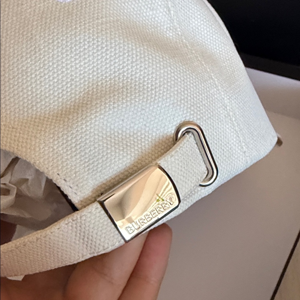 Burberry Canvas TB Monogram Baseball Cap with white/black Trim - Picture 4 of 8